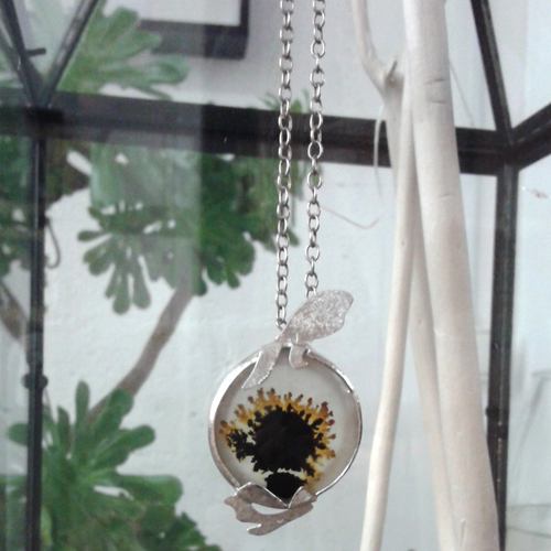 Marguerite-Sitthy-bijouterie-Paris-Blois-41-piece-unique-collier-pendentif-sunflower-agate-argent